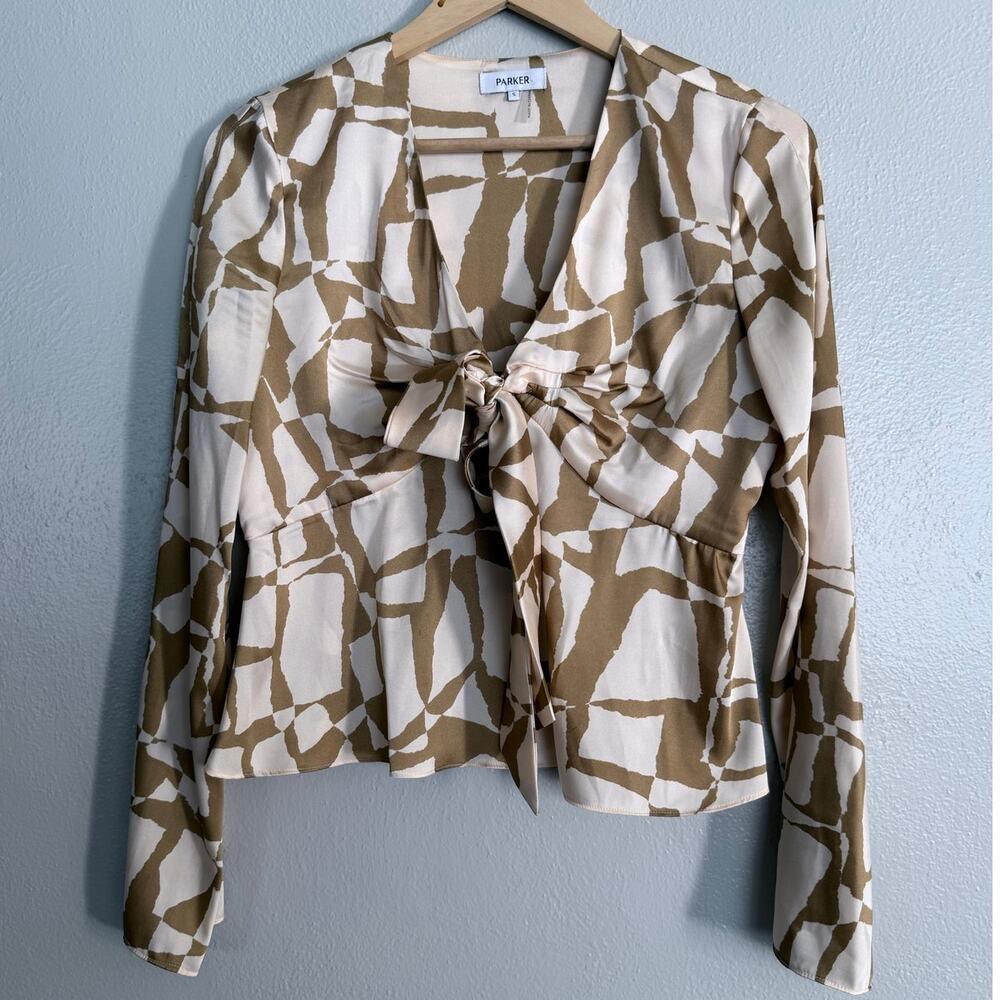 PARKER white tan fawn abstract bell sleeve boho bow front silky blouse top - Picture 2 of 8